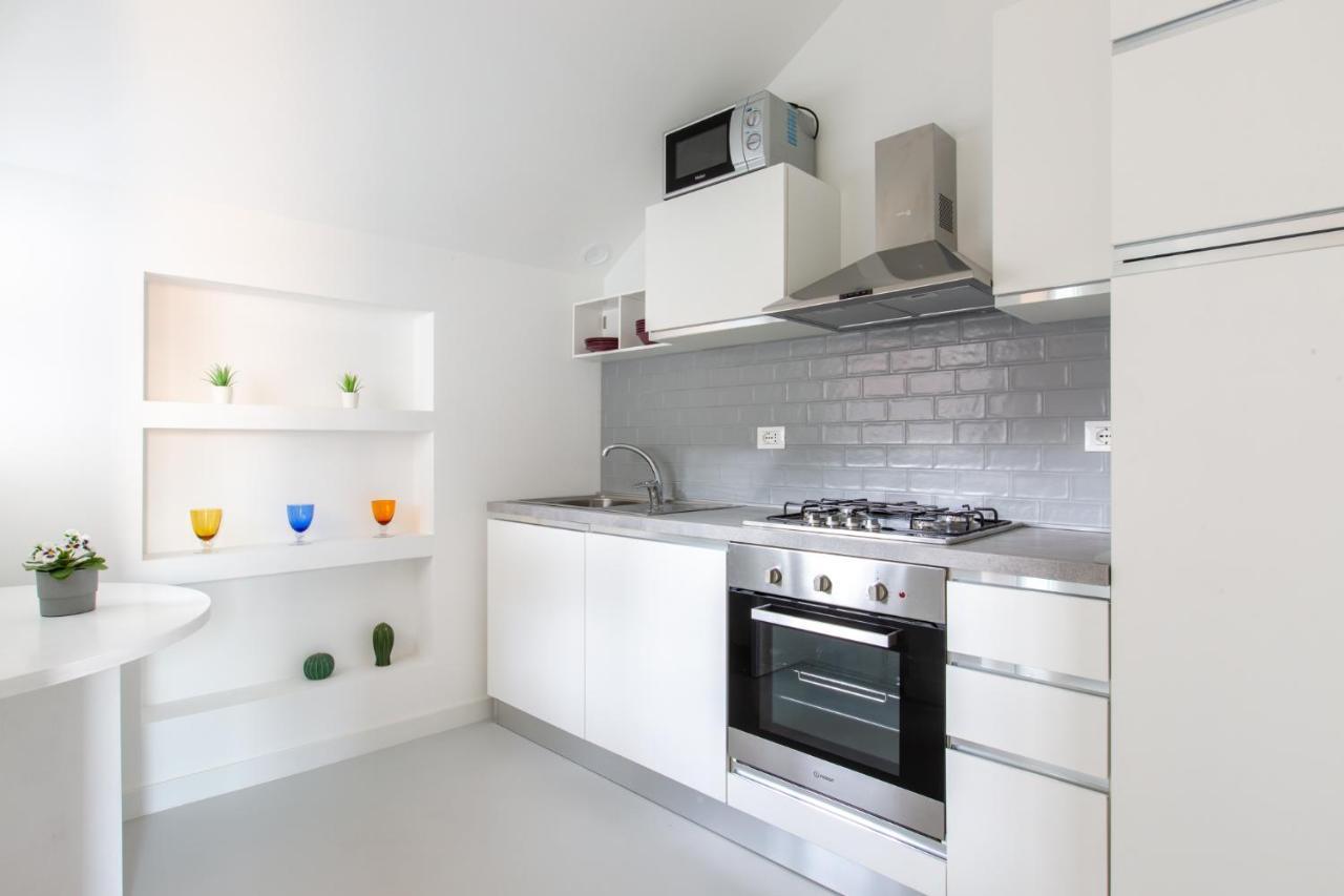 Italstay - Disciplini Apartment -10 Min Dal Duomo ميلان المظهر الخارجي الصورة